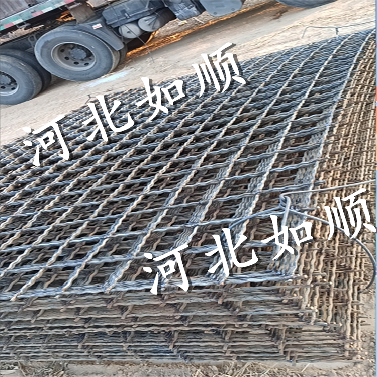 濟寧韓總鋼筋編織焊接網(wǎng)片發(fā)貨圖片2